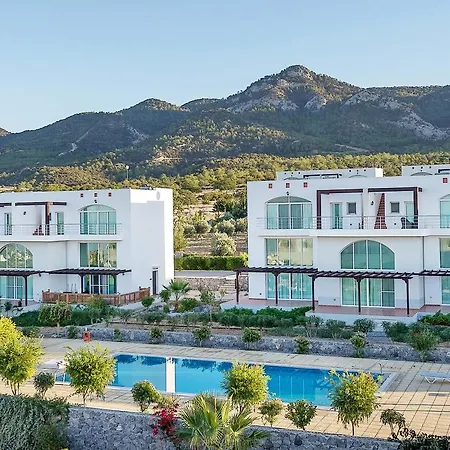 Joya Cyprus Azure Oceanview Penthouse Ferienhaus *