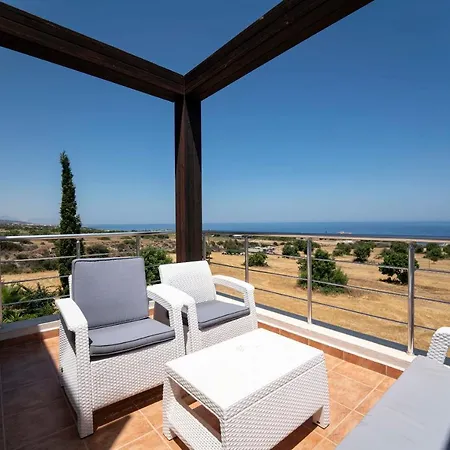Joya Cyprus Azure Oceanview Penthouse * Agios Amvrosios (Kyrenia)