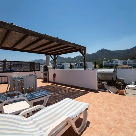 Joya Cyprus Azure Oceanview Penthouse Semesterbostad *